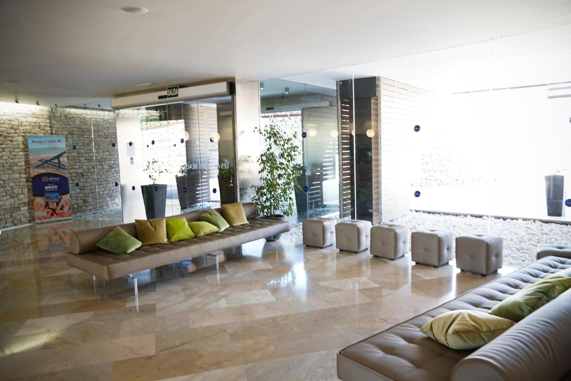 Ohtels Les Oliveres El Perelló Eksteriør billede